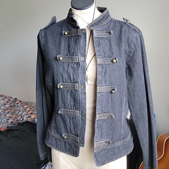 Denim jacket - Picture 1 of 5